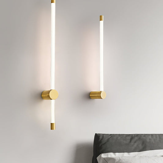 Vexy Linear LED Wall Light Gold