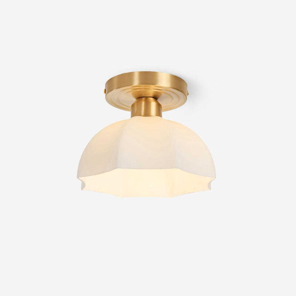 Plafonnier Avelin en laiton et verre opale