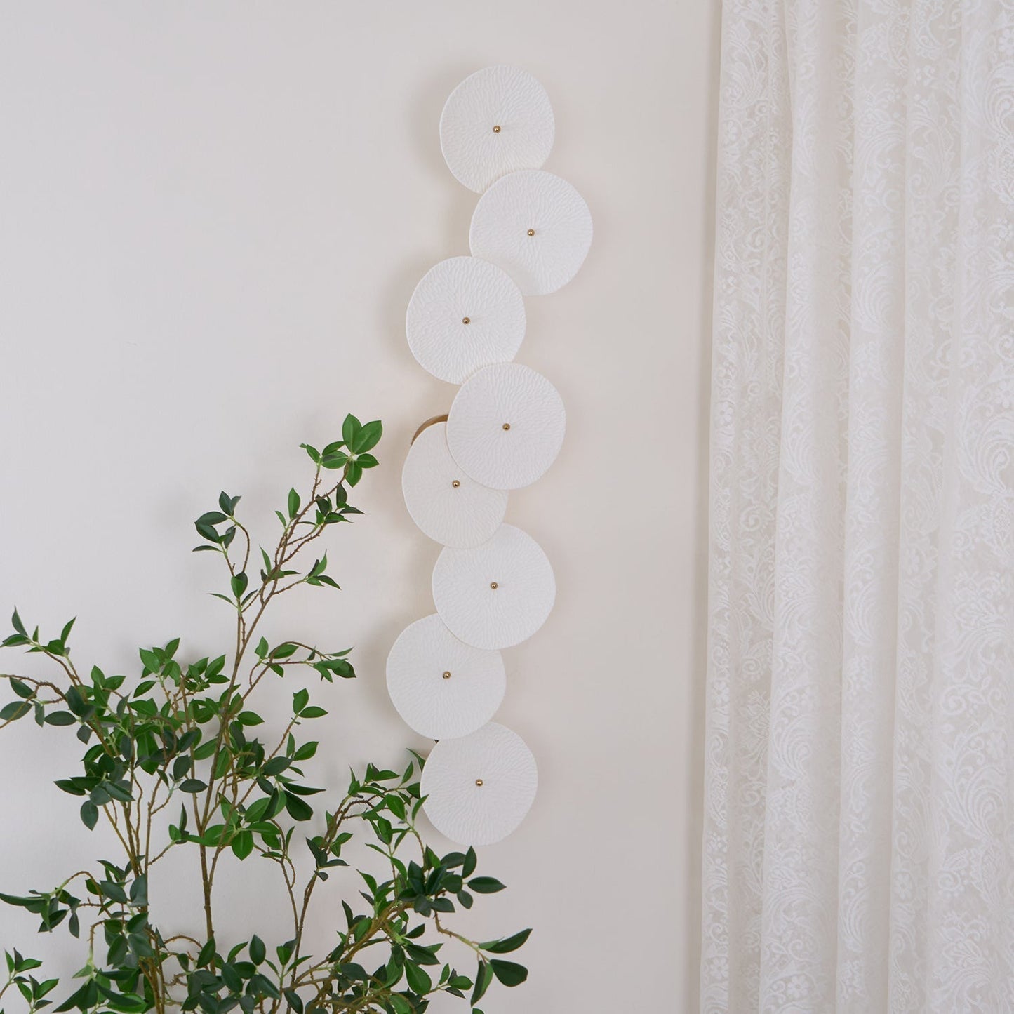 Kaivo Lotus Petal Wall Lamp
