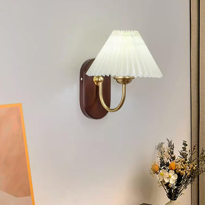 Solenne Vintage Pleated Shade Wall Lamp