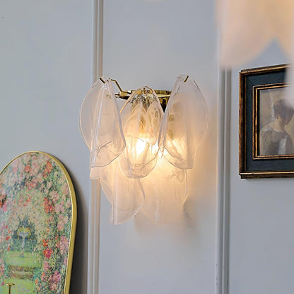 Evelo Petal Glass Wall Lamp