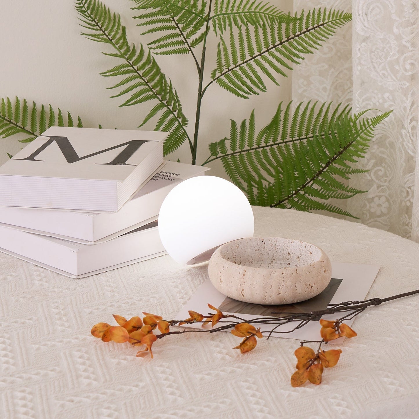 Riita Lampe de table globe en travertin Mini Maga