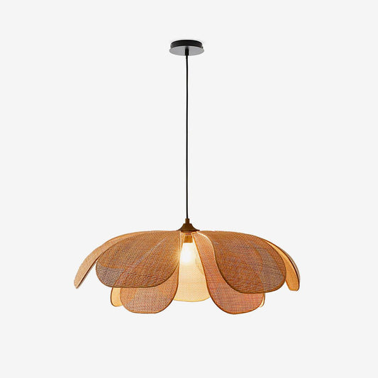 Lampada a sospensione in rattan Eloria a forma di petalo