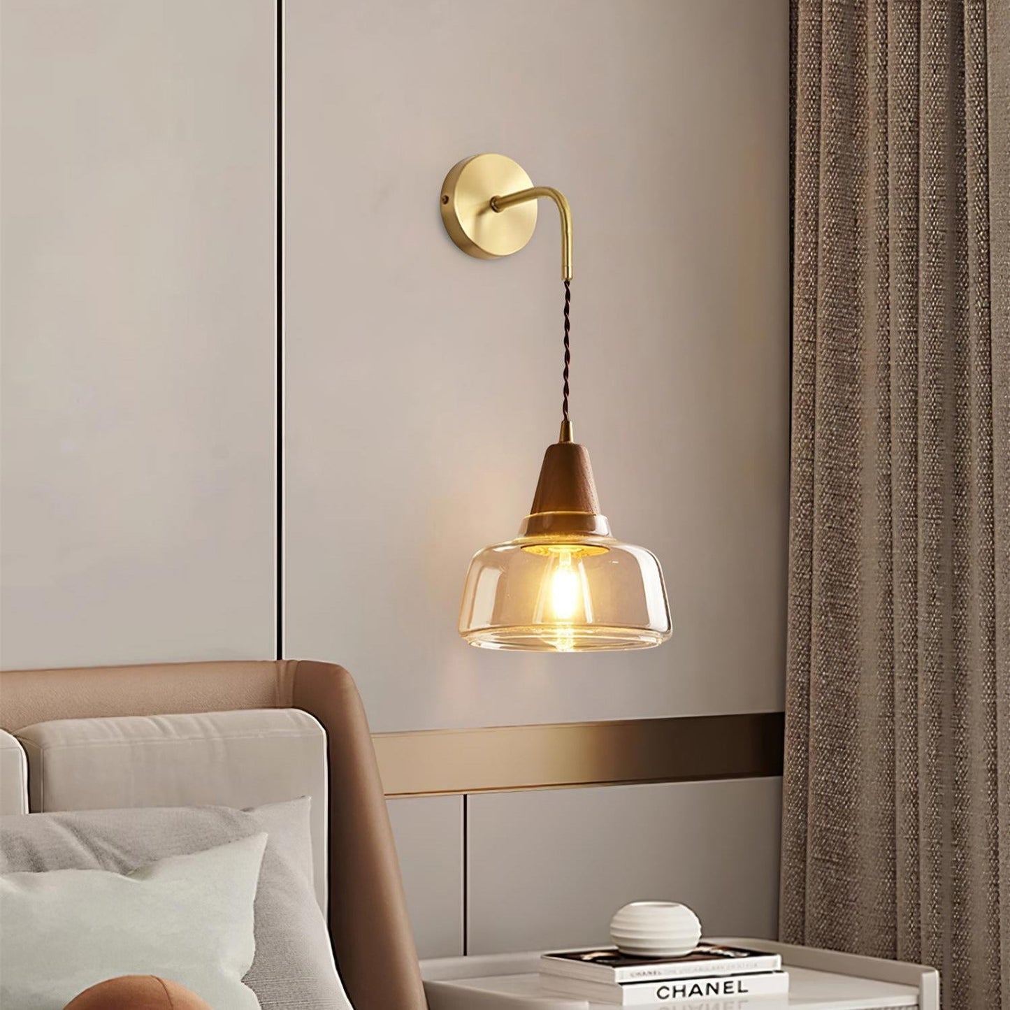 Ovely  Wall Lamp