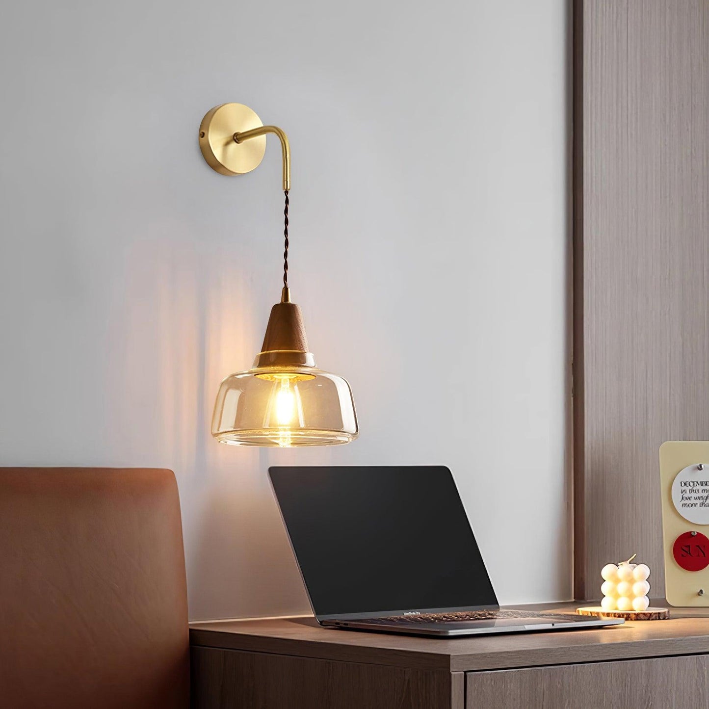 Ovely  Wall Lamp