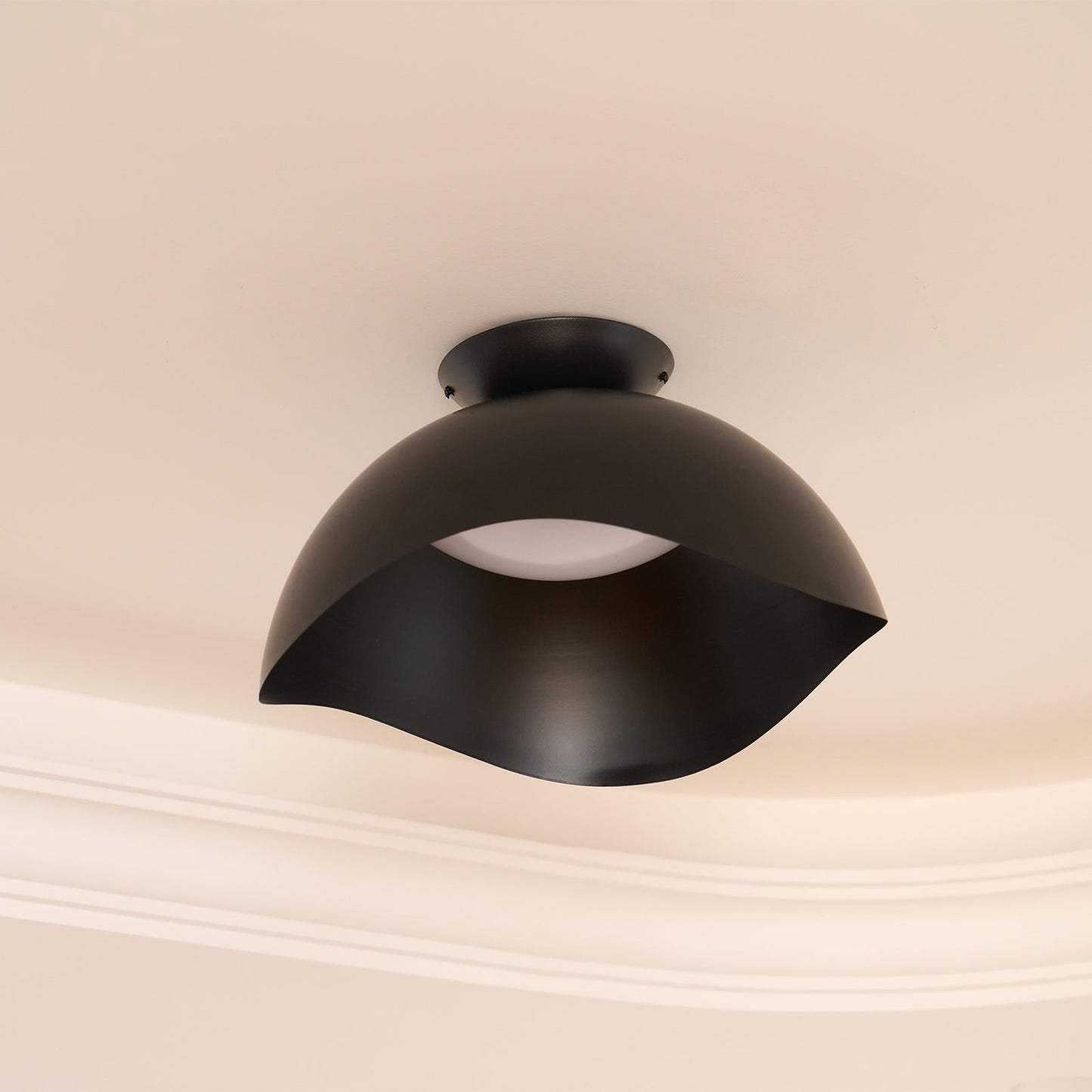 Myox Bowl Wave Ceiling Light