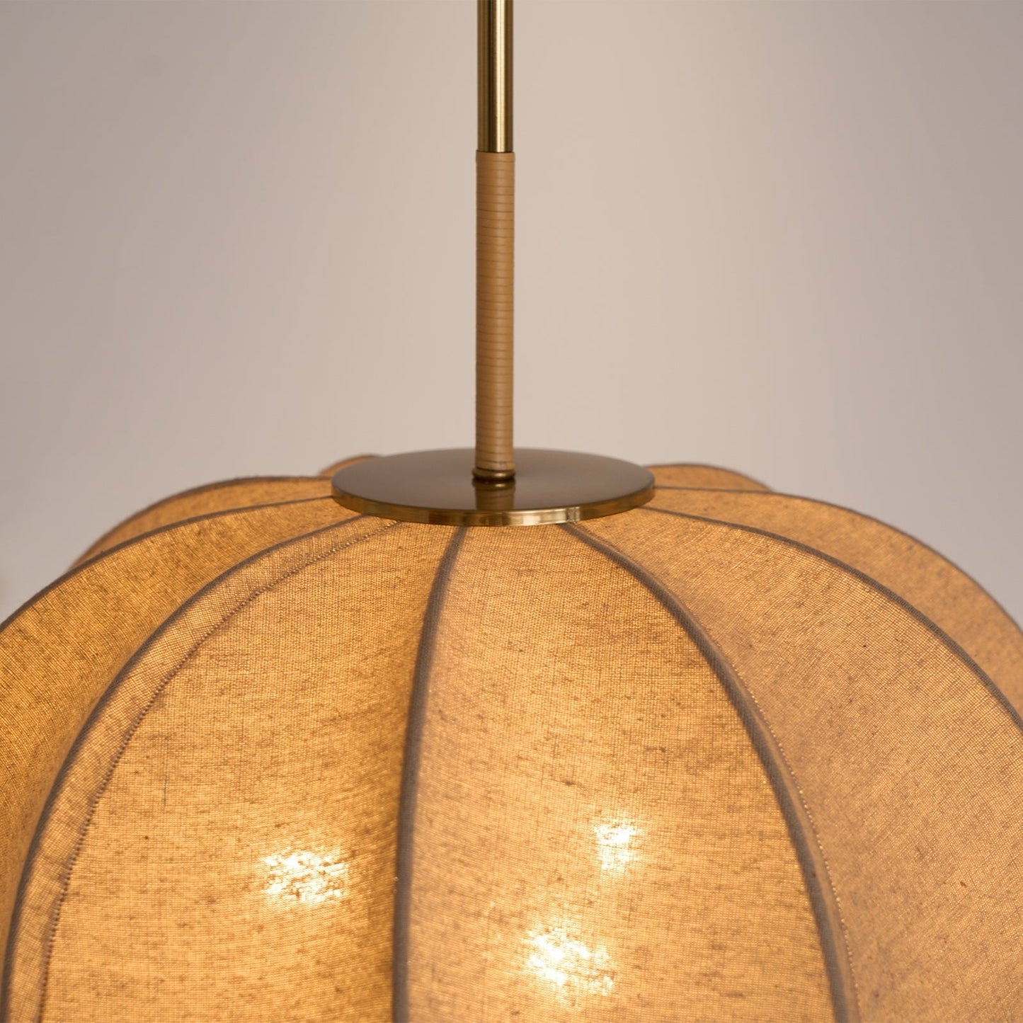 Suspension Tala Ligne Tissu Bell