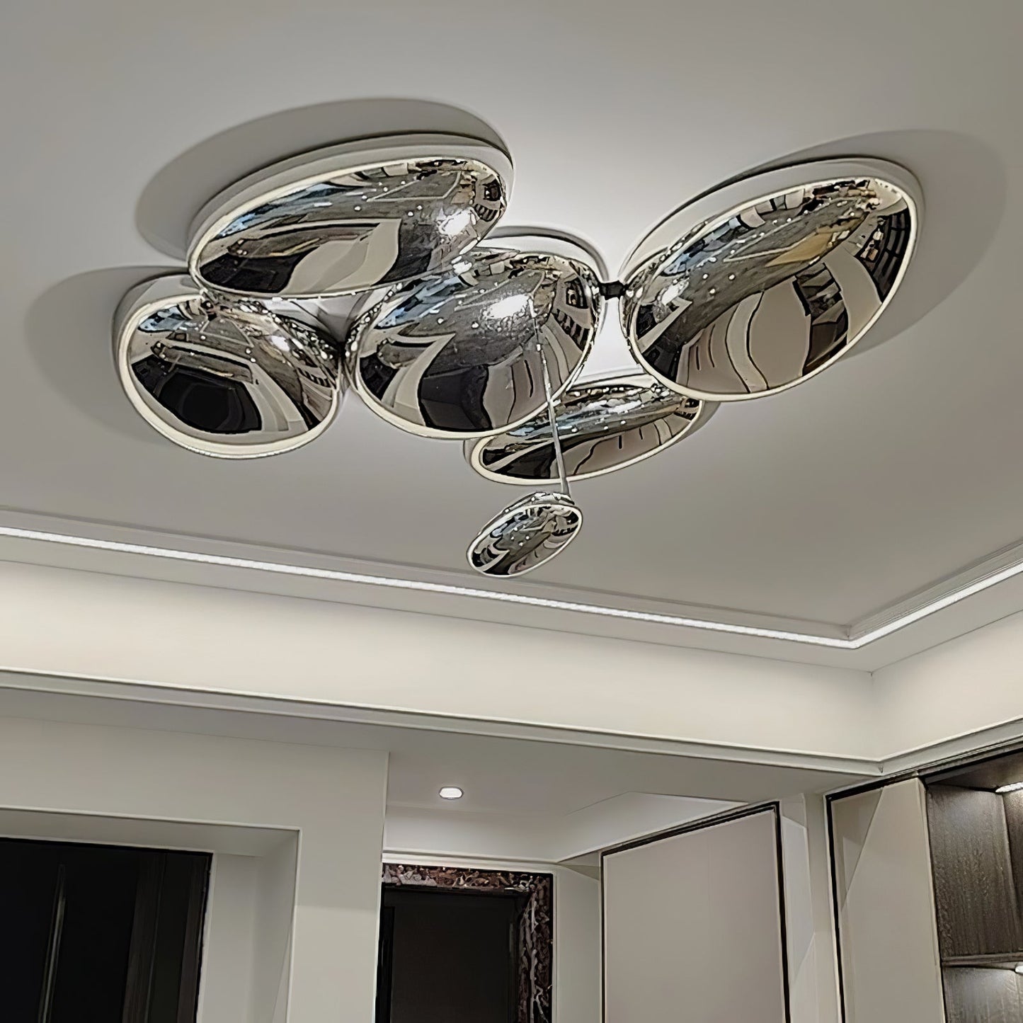 Plafonnier contemporain Skydro en verre soufflé teinté gris fumée