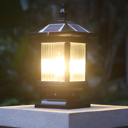 Ray  Vintage Classic Lantern Solar Outdoor Light