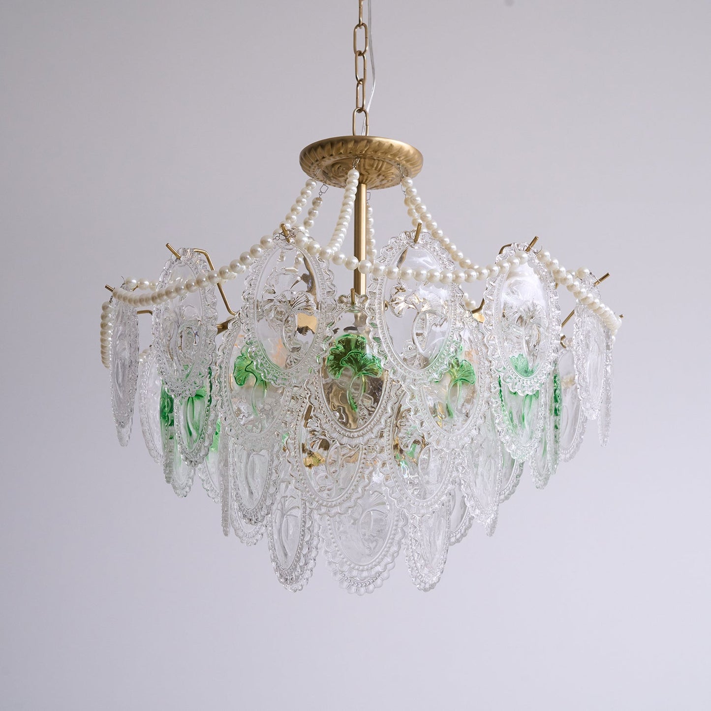 Havin Chandelier Lustrous pearls