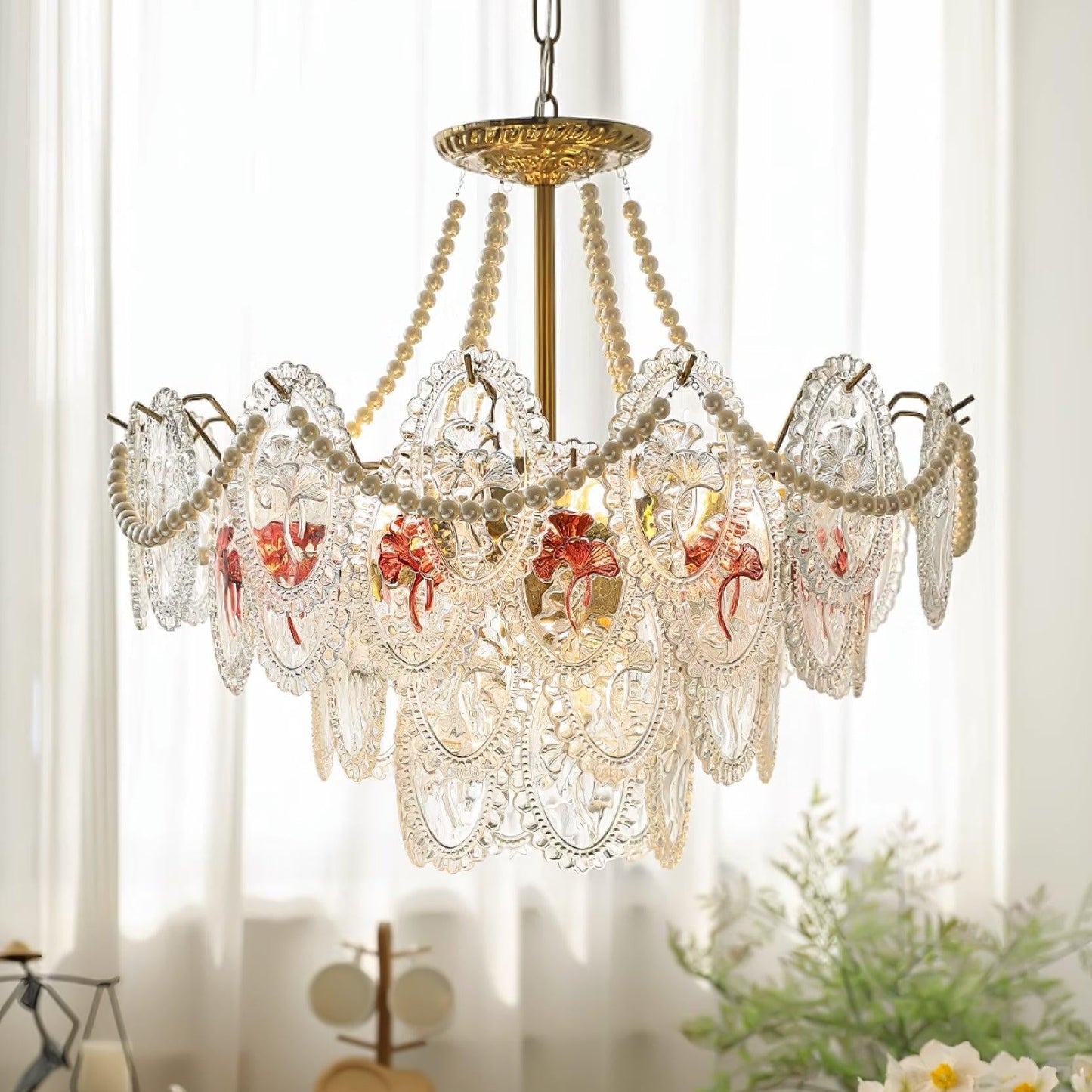 Havin Chandelier Lustrous pearls