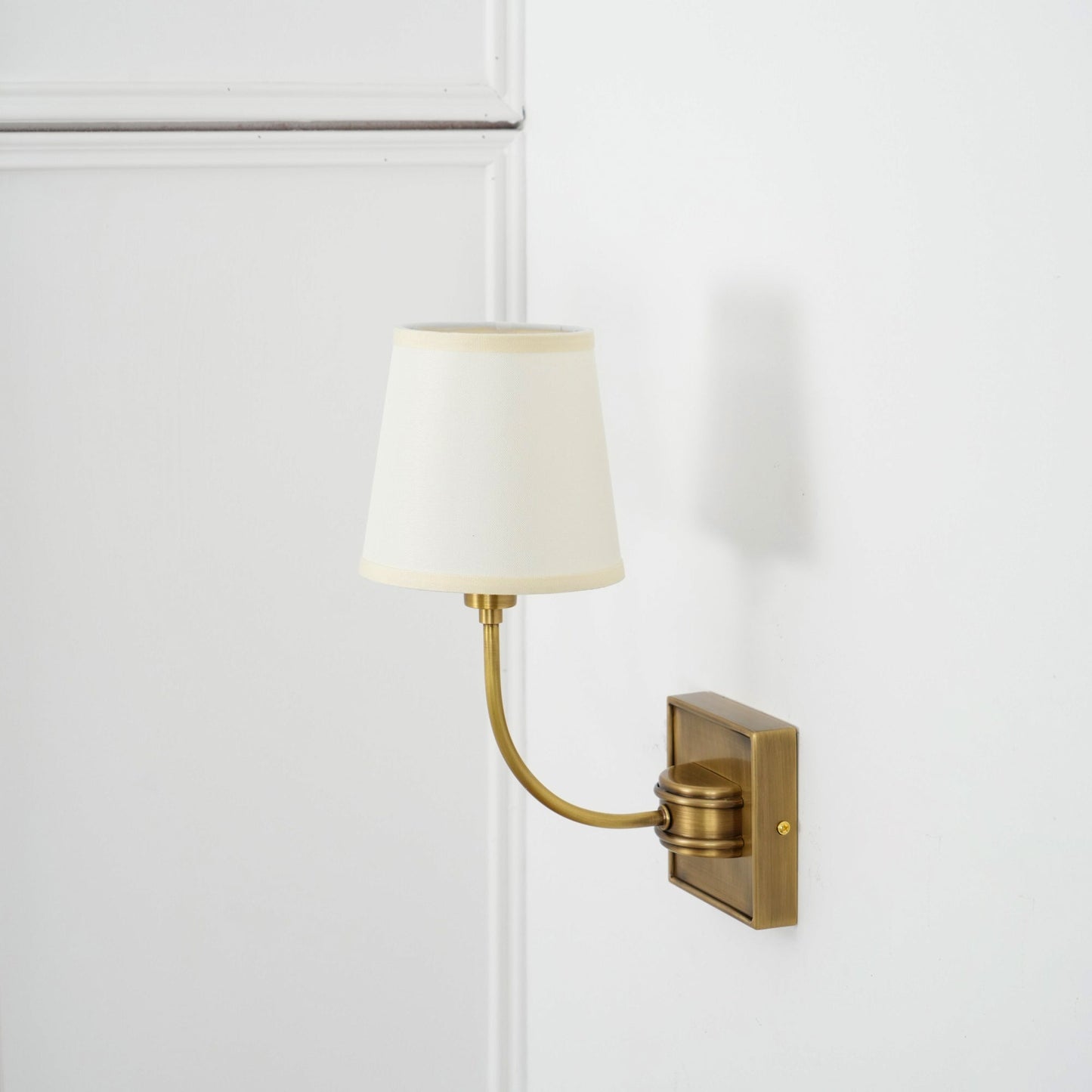 Victor Wall Lamp Black Bronze Fabric
