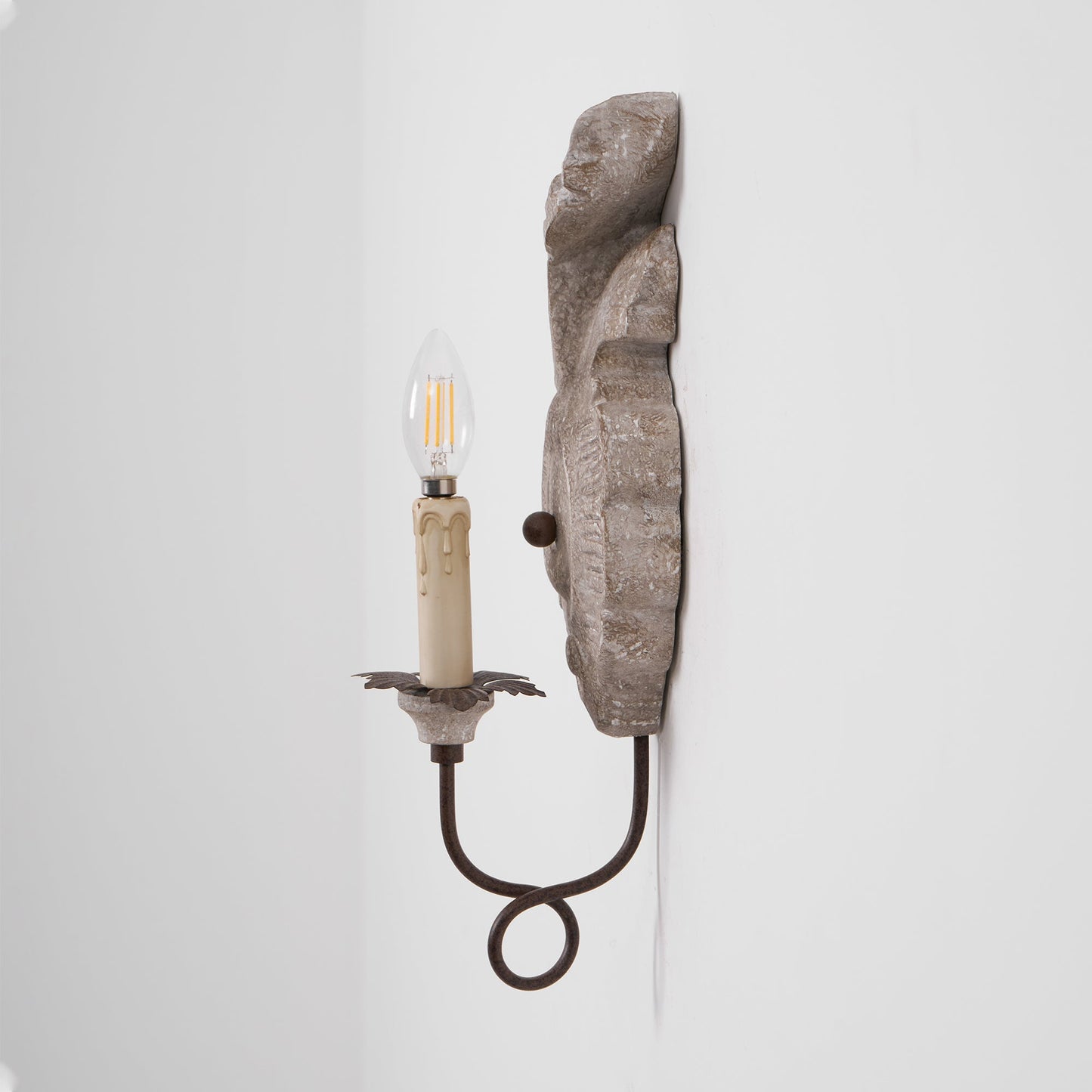 Louis Indoor Wall Lamp Wood