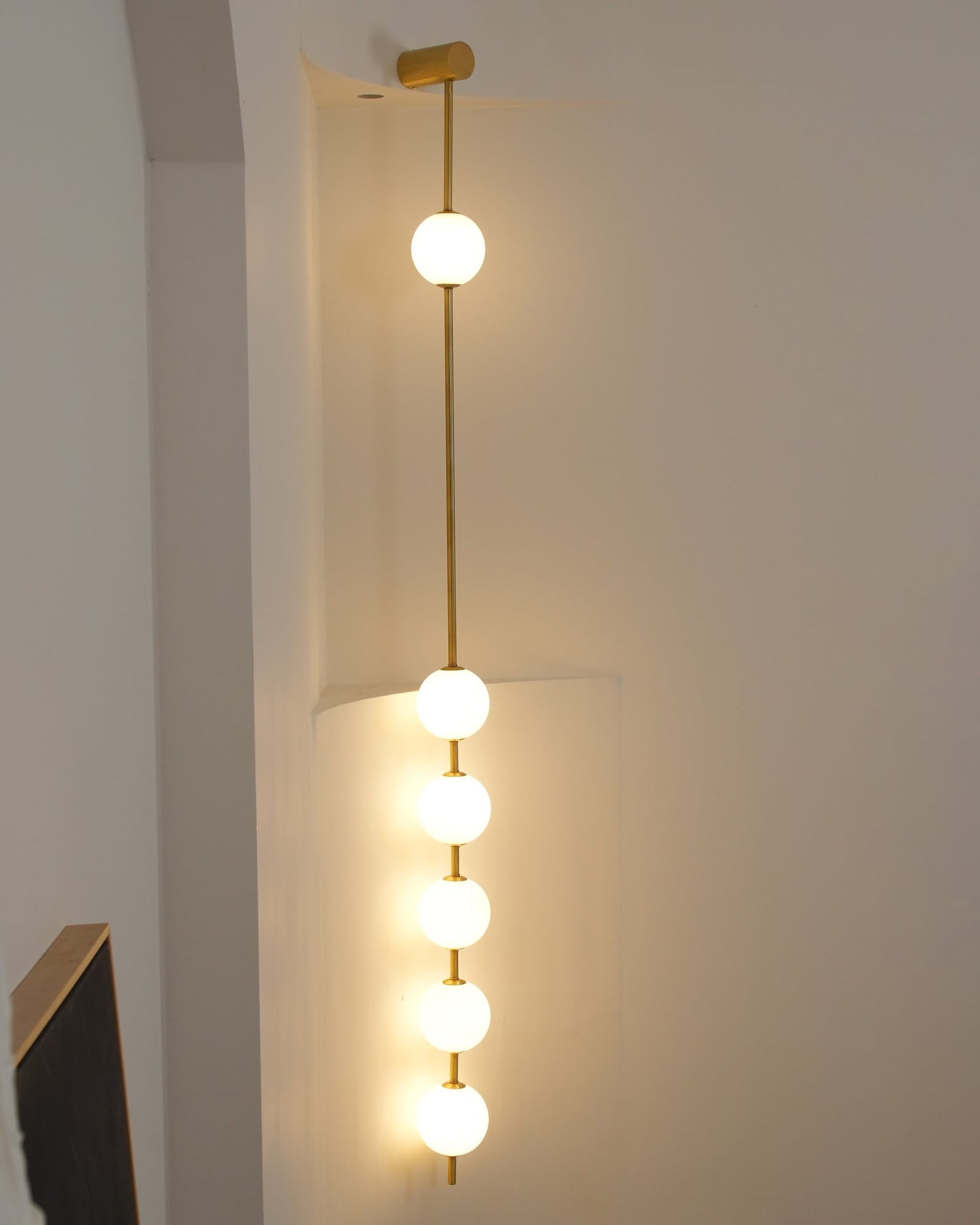 Valentina Vertical Balls Wall Lamp