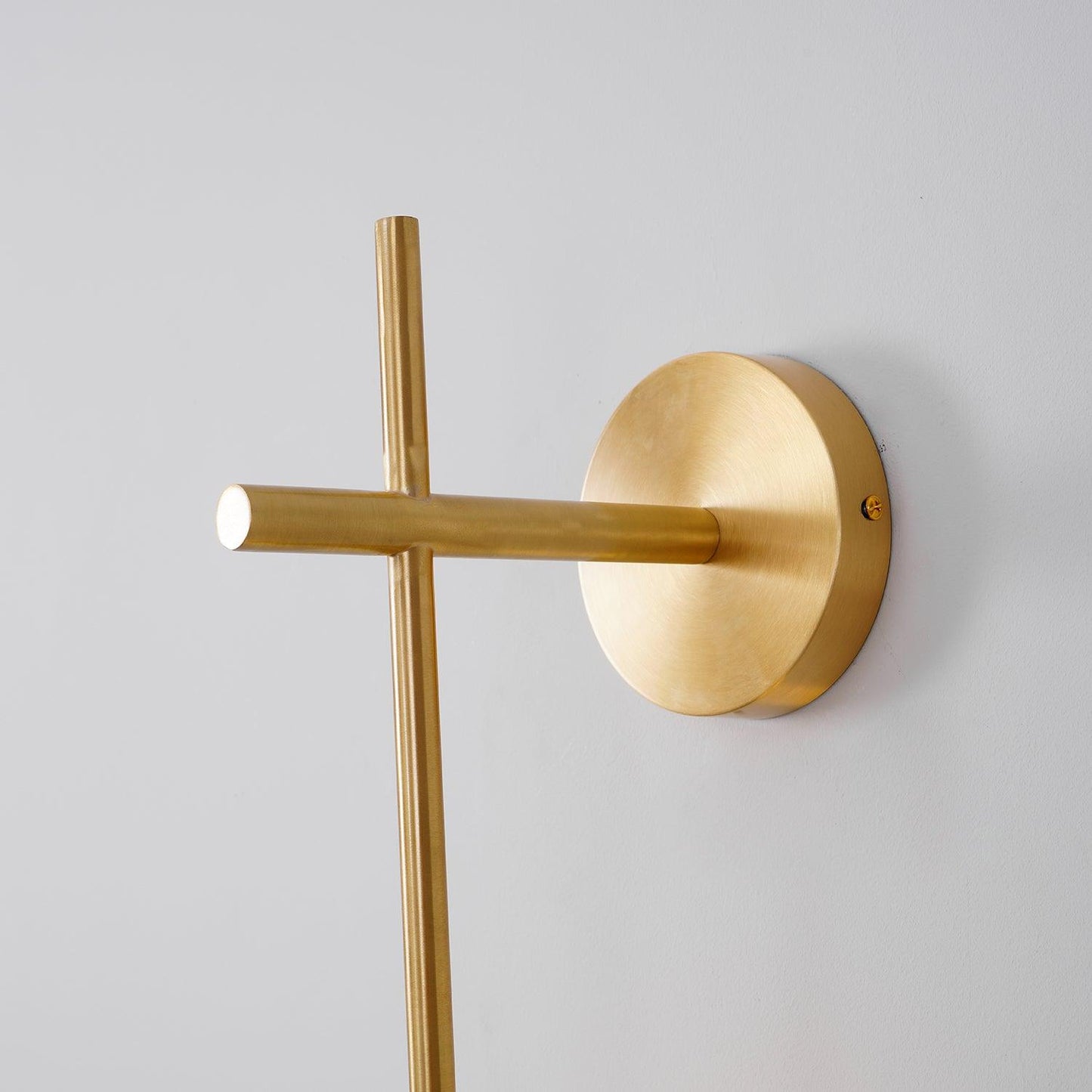 Cerin Vertical Globe Wall Lamp