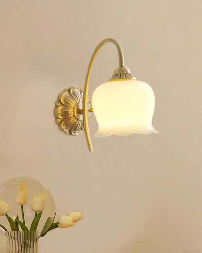 Bellora Vintage Gold Wall Lamp