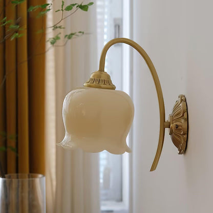 Bellora Vintage Gold Wall Lamp