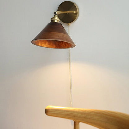 Eira Vintage Pull Chain Switch Wall Lamp