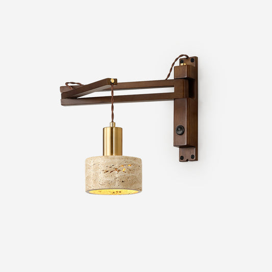 Wandlamp met travertin cilinderkap voor minimalistische sfeer