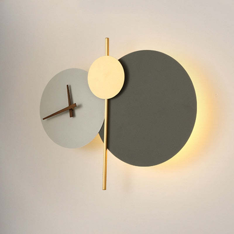 Arisha Moderne Uhr Metall lackierte Wandleuchte LED-Licht Schlafzimmer