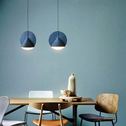 Lampe suspendue à abat-jour coloré à LED moderne Arisha