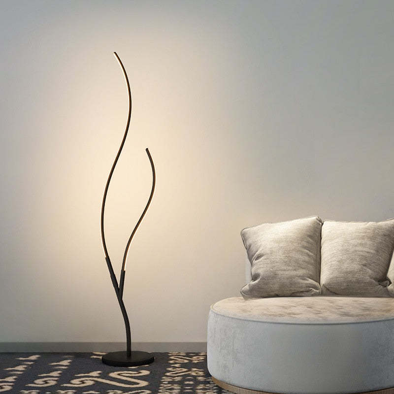 Louise Modern Simple Floor Lamp, Black & White