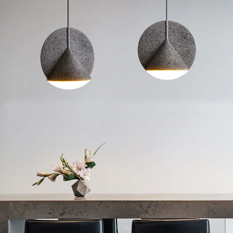 Lampe suspendue à abat-jour coloré à LED moderne Arisha