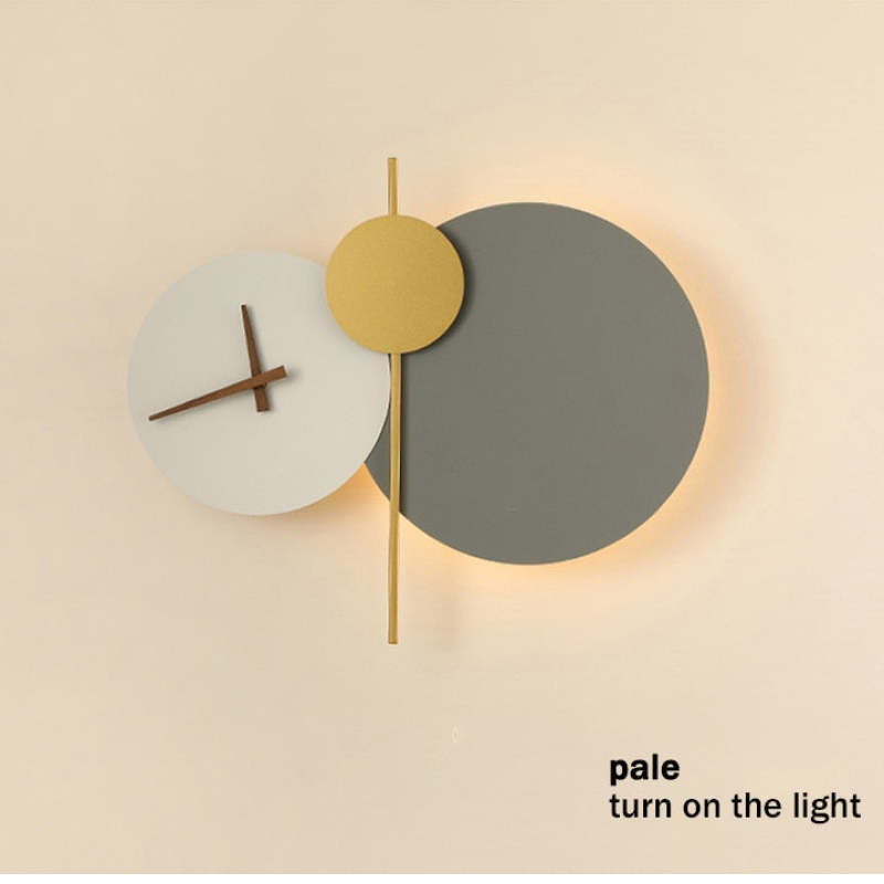 Arisha Moderne Uhr Metall lackierte Wandleuchte LED-Licht Schlafzimmer