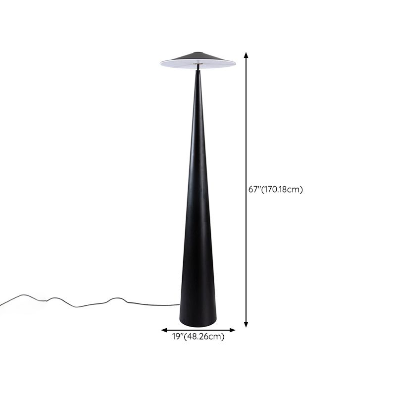 Salgado Moderne untertassenförmige Metall-Stehlampe, Schwarz