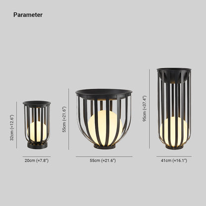 Ray Modern Globe Solar-/wiederaufladbare Stehleuchte für den Außenbereich, Schwarz
