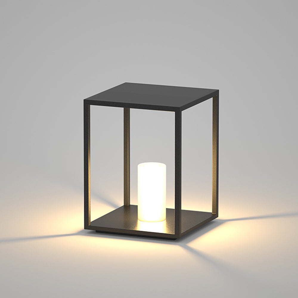 Ray Minimalistische rechteckige Solar-Außenbodenlampe aus Metall